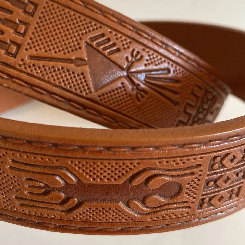 Nazca Lines Designs Men's Genuine Leather Cognac Belt